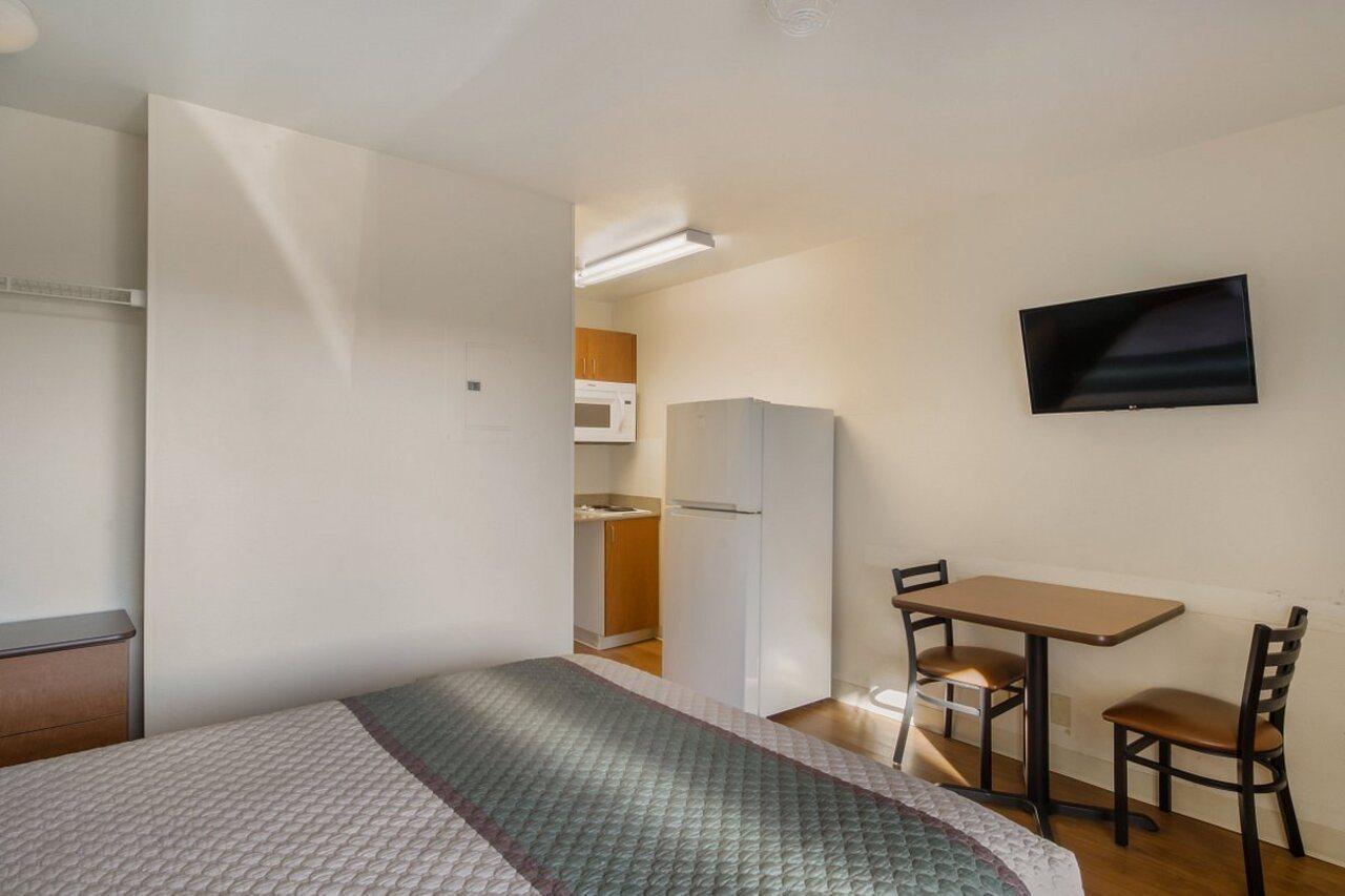 Hometowne Studios By Red Roof Denver - Airport/Aurora Extérieur photo