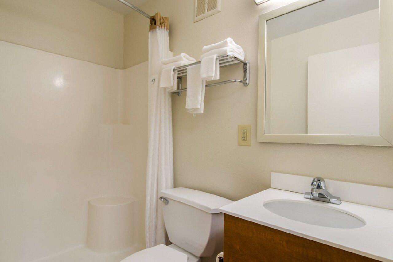 Hometowne Studios By Red Roof Denver - Airport/Aurora Extérieur photo